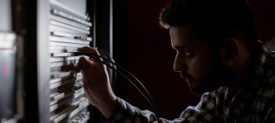 Soporte y Mantenimiento Web Servicio de mantenimiento y soporte técnico para sitios web y aplicaciones